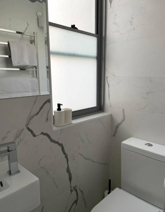 Bondi Lux 2br Unit Parking And Lift Apartment *