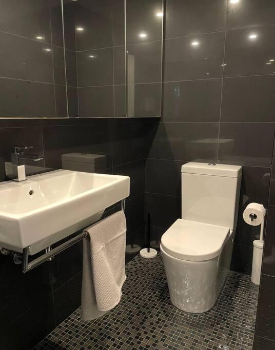 Apartment Bondi Lux 2br Unit Parking And Lift Sydney